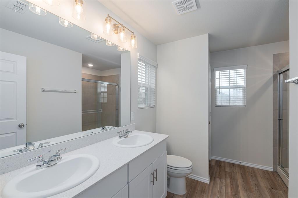 321 Hopson Street Van Alstyne, TX 75495 - Photo 14 of 17