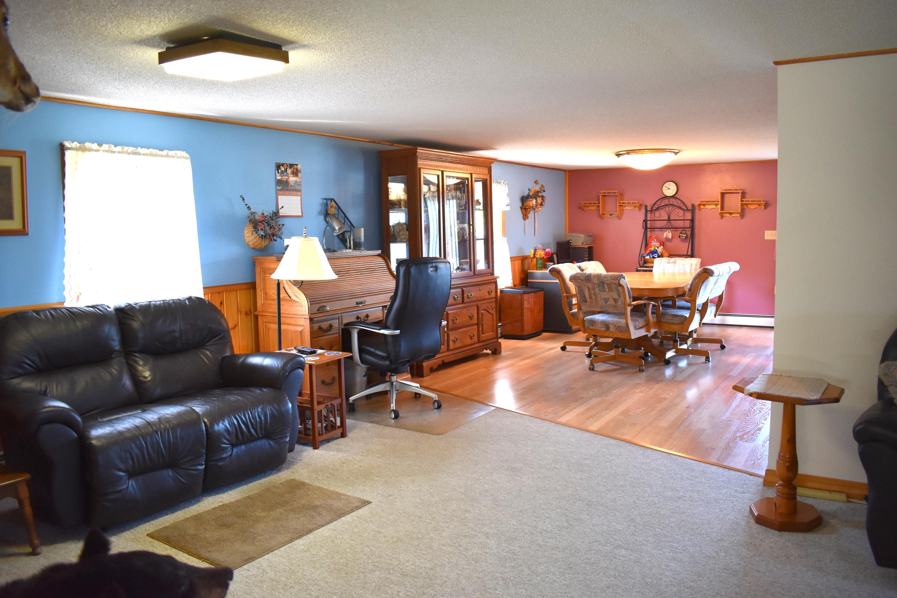 489 Webb Road Pittsfield, ME 04967 - Photo 14 of 55 Living room
