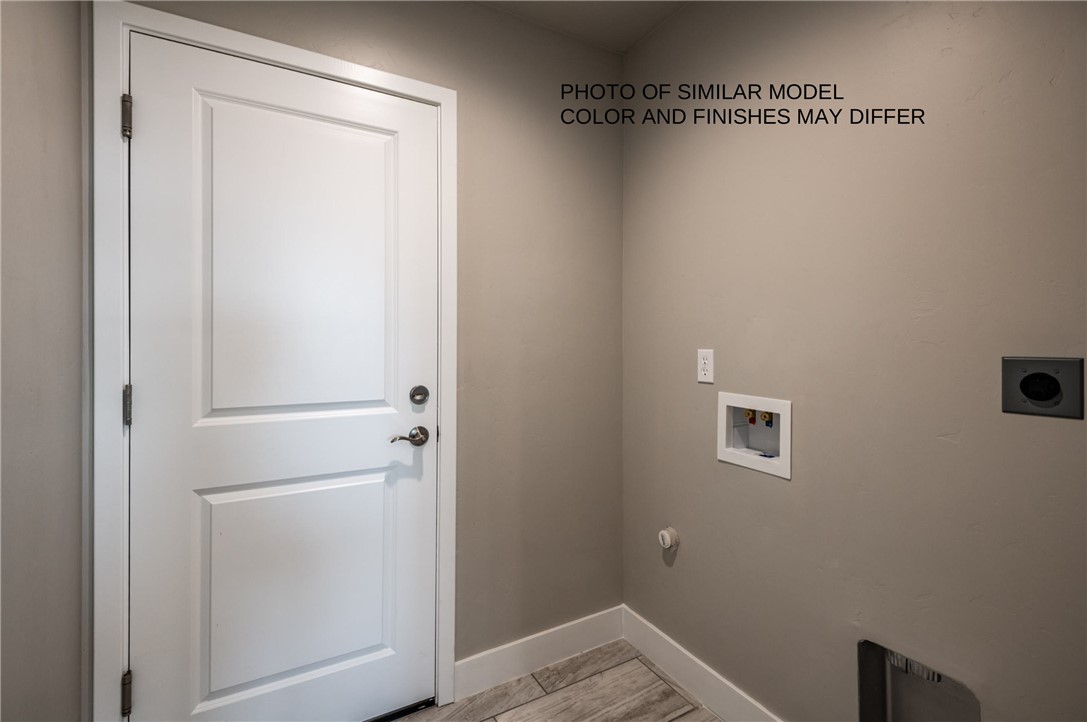 3440 Bowie Road Golden Valley, AZ 86413 - Photo 8 of 20 Laundry