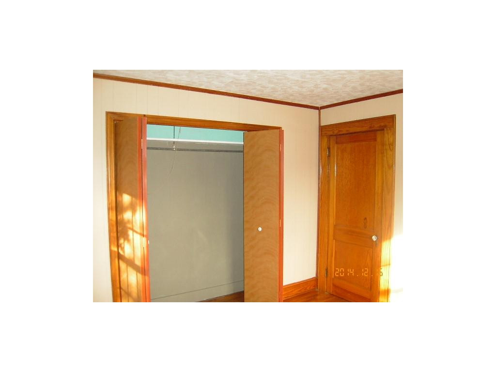 2376 Bob Little Road Elizabethton, TN 37643 - Photo 14 of 24 Bedroom 1 Closet