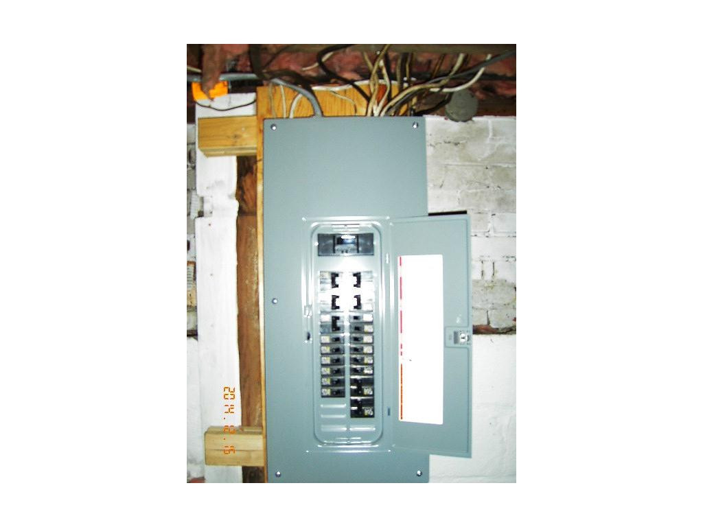 2376 Bob Little Road Elizabethton, TN 37643 - Photo 20 of 24 Electrical Panel