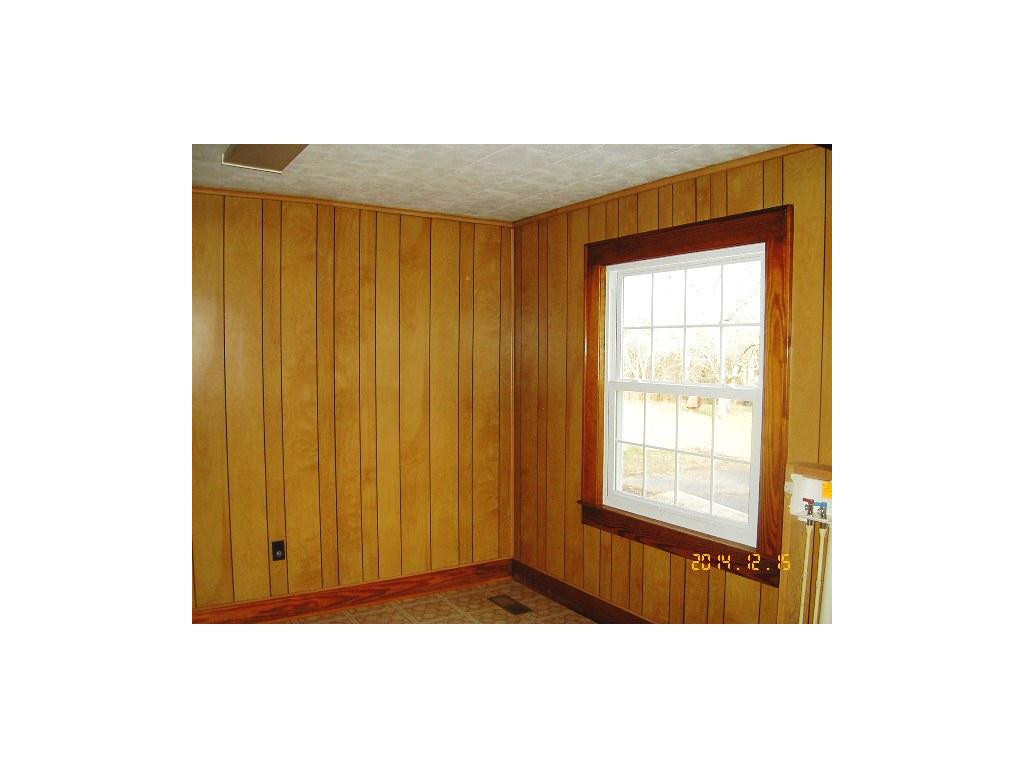 2376 Bob Little Road Elizabethton, TN 37643 - Photo 8 of 24 Dining Room