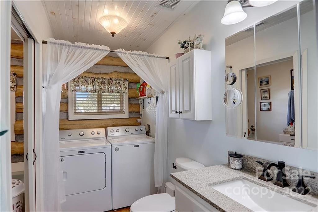 900 Frank Rector Road Marshall, NC 28753 - Photo 12 of 40 Gallery Image 12