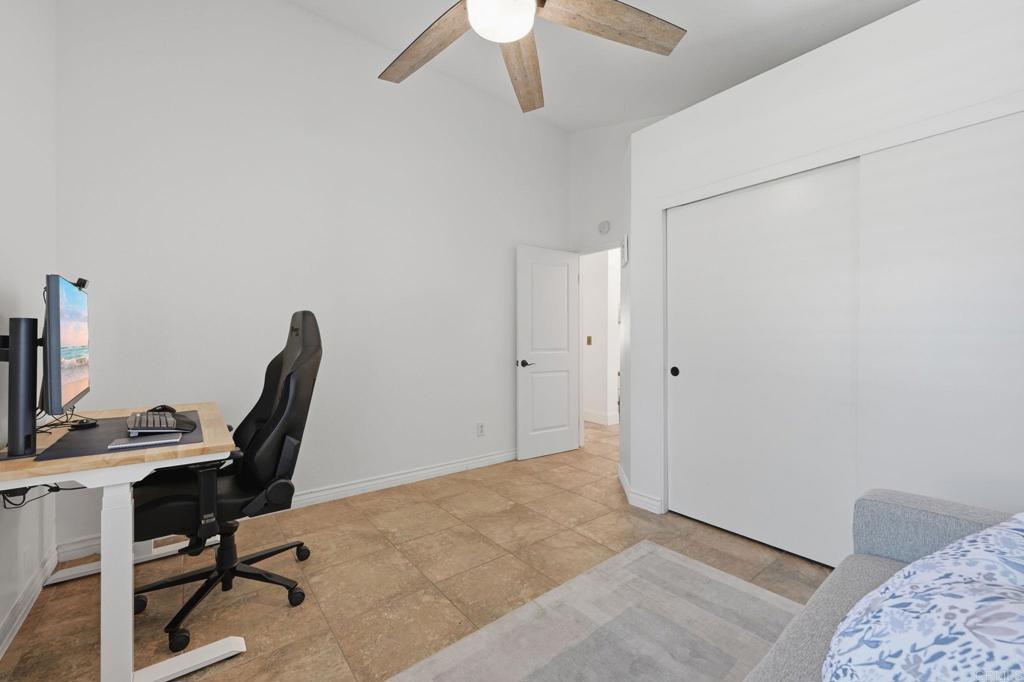 1701 Crystal Ridge Way Vista, CA 92081 - Photo 24 of 37