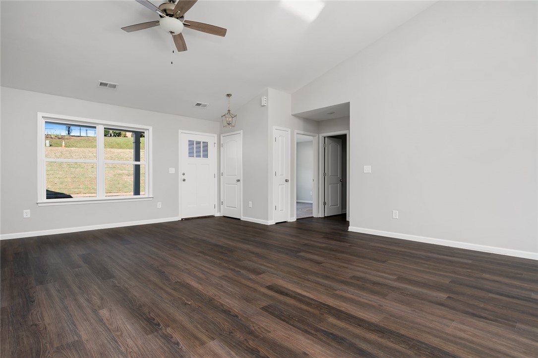 2524 Linmar Circle Anderson, SC 29621 - Photo 7 of 28 Gallery Image 7