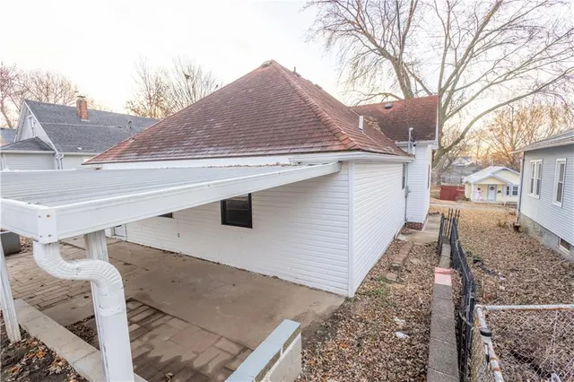 $217,000 | 3317 Sacramento Street, St. Joseph, MO 64507