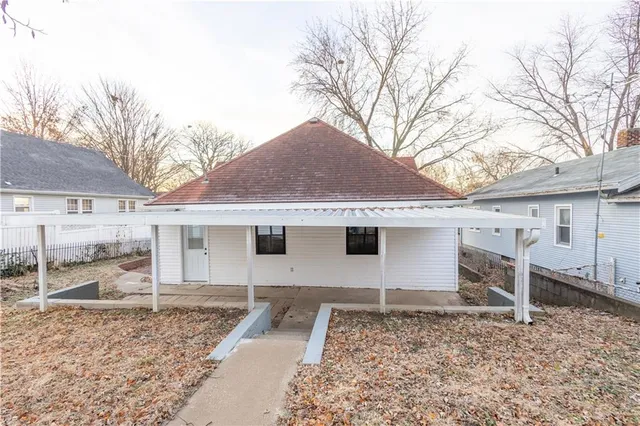 $217,000 | 3317 Sacramento Street, St. Joseph, MO 64507