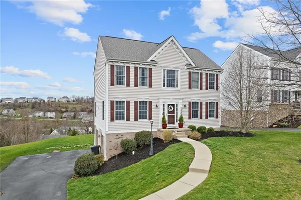 $425,000 | 1335 Maplewood Circle, Washington, PA 15301