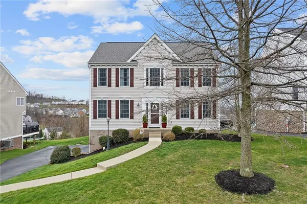 $399,000 | 1335 Maplewood Circle, Washington, PA 15301