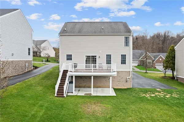 $399,000 | 1335 Maplewood Circle, Washington, PA 15301