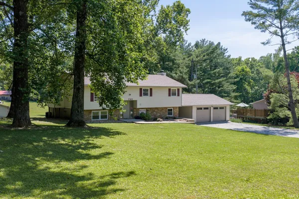 $389,900 | 790 East Dillman Road, Bloomington, IN 47401