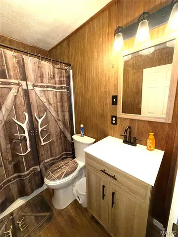 $216,000 | 16759 State Highway 32, Bismarck, MO 63624