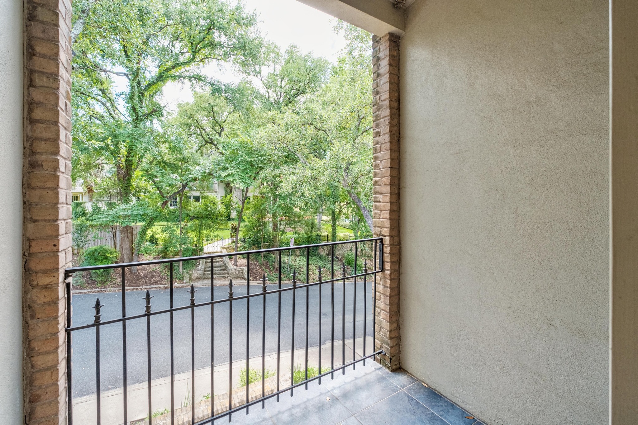 3718 Bridle Path Austin, TX 78703 - Photo 23 of 30