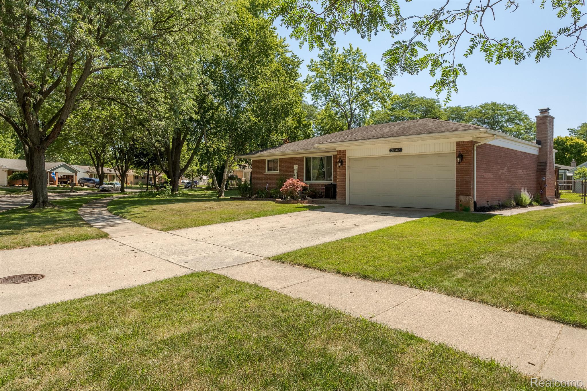 39987 Coronation Road Canton, MI 48188 - Photo 37 of 39 Gallery Image 37