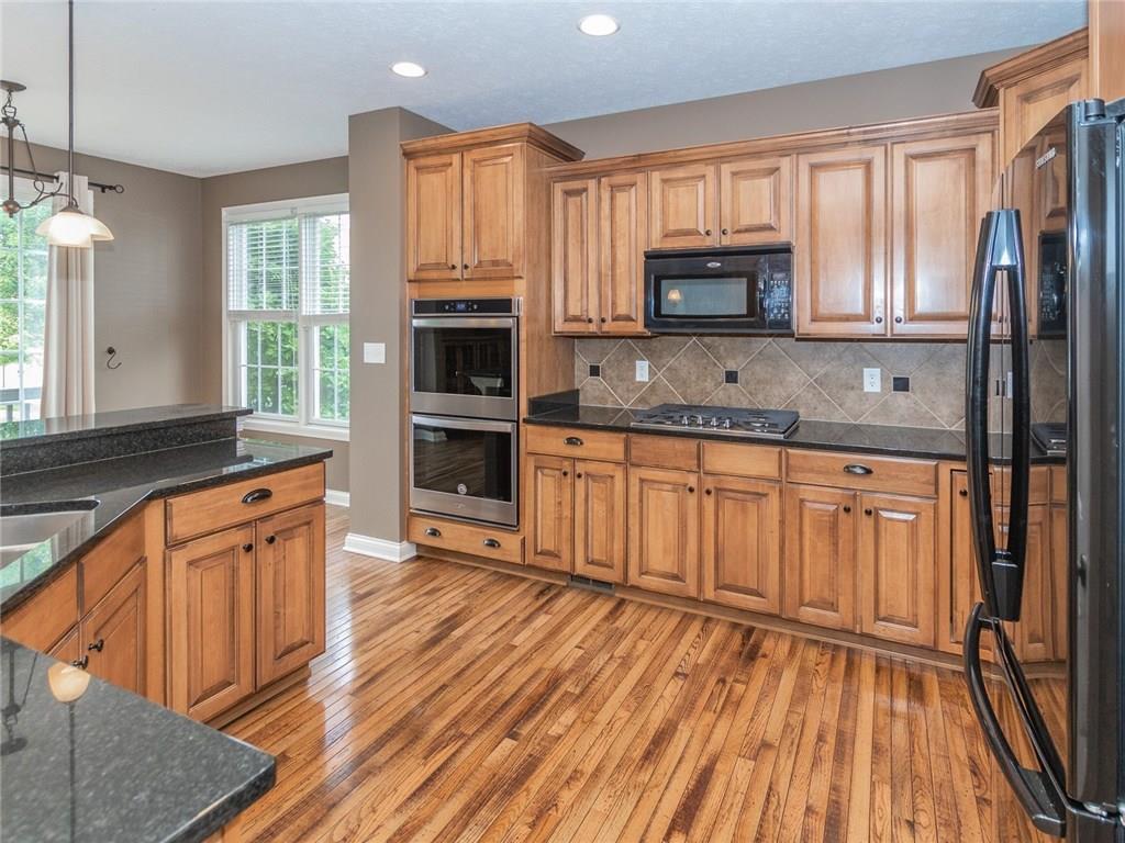 13012 Whitten Drive South Fishers, IN 46037 - Photo 11 of 36