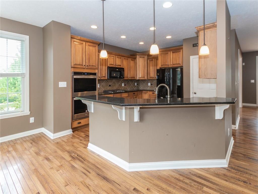 13012 Whitten Drive South Fishers, IN 46037 - Photo 10 of 36