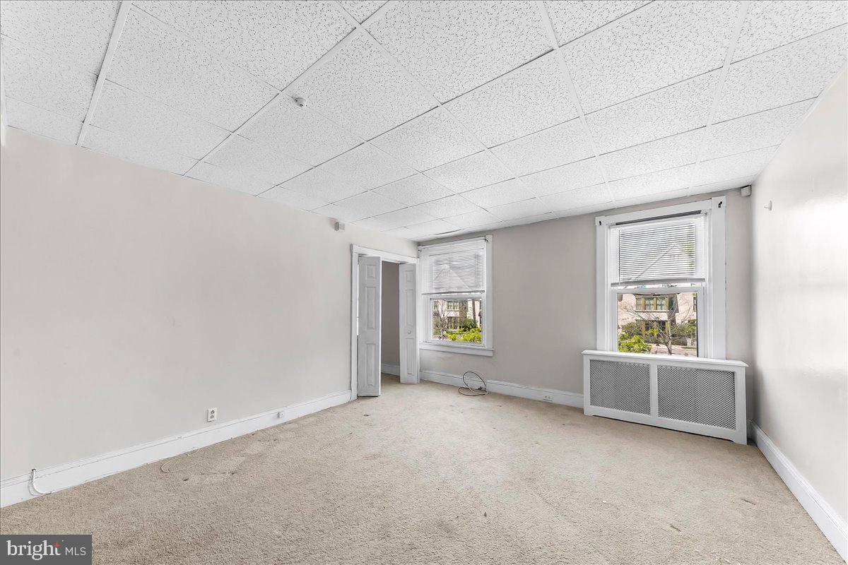 13 South Chester Road Swarthmore, PA 19081 - Photo 28 of 48 an empty room with windows
