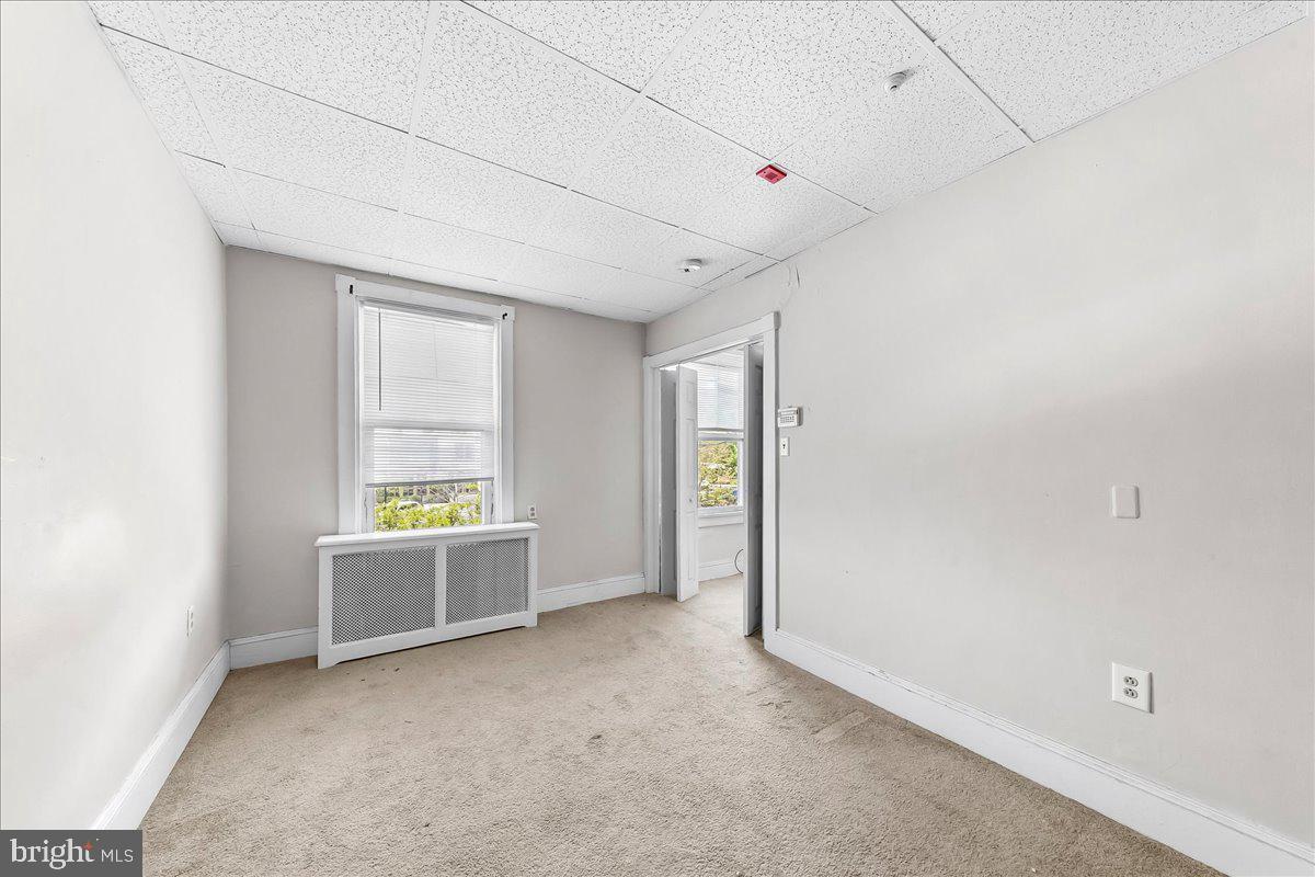 13 South Chester Road Swarthmore, PA 19081 - Photo 31 of 48 an empty room with windows