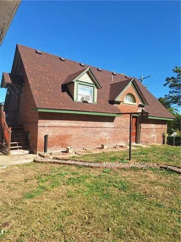 $109,000 | 1508 Felix Street, St. Joseph, MO 64501