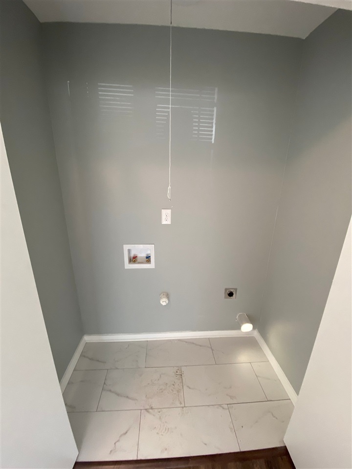 5111 Neely Road Memphis, TN 38109 - Photo 11 of 25