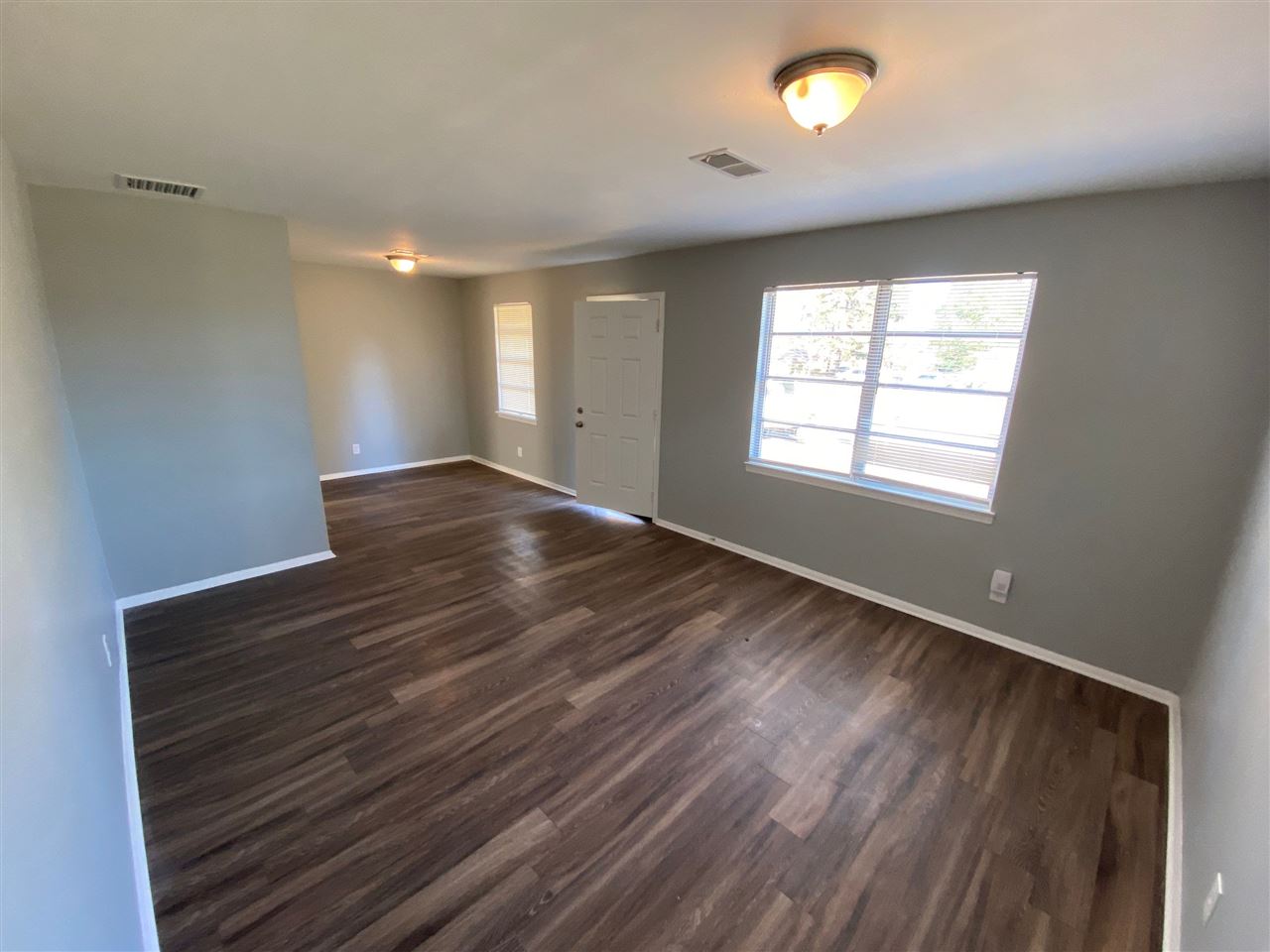 5111 Neely Road Memphis, TN 38109 - Photo 3 of 25
