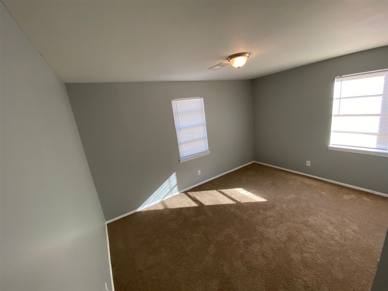 5111 Neely Road Memphis, TN 38109 - Photo 6 of 25