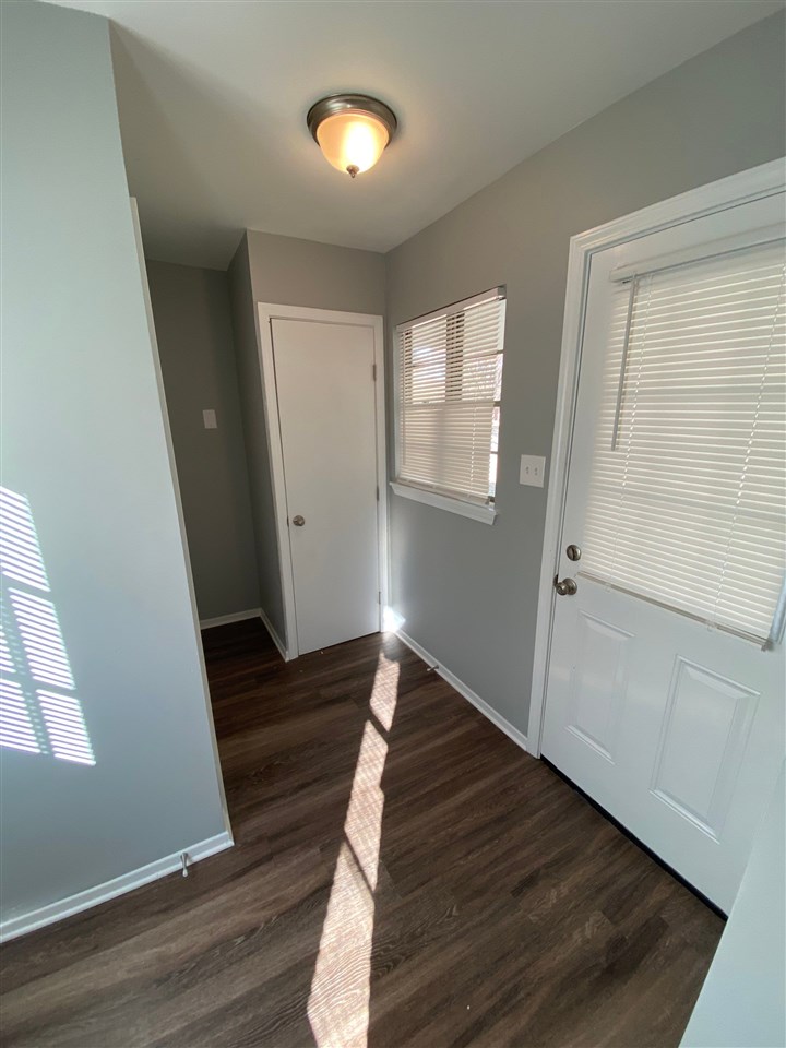 5111 Neely Road Memphis, TN 38109 - Photo 10 of 25