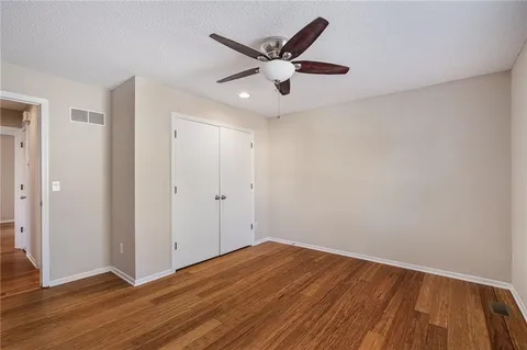 $210,000 | 8224 Perry Street, Overland Park, KS 66204