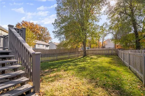 $210,000 | 8224 Perry Street, Overland Park, KS 66204