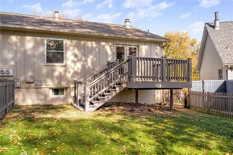 $210,000 | 8224 Perry Street, Overland Park, KS 66204