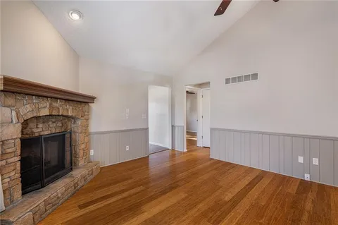 $210,000 | 8224 Perry Street, Overland Park, KS 66204