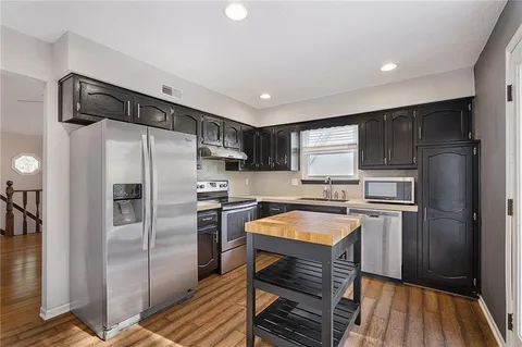 $210,000 | 8224 Perry Street, Overland Park, KS 66204