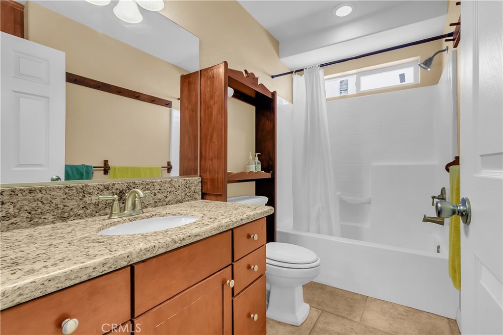 9379 Middleton Road Phelan, CA 92371 - Photo 15 of 36