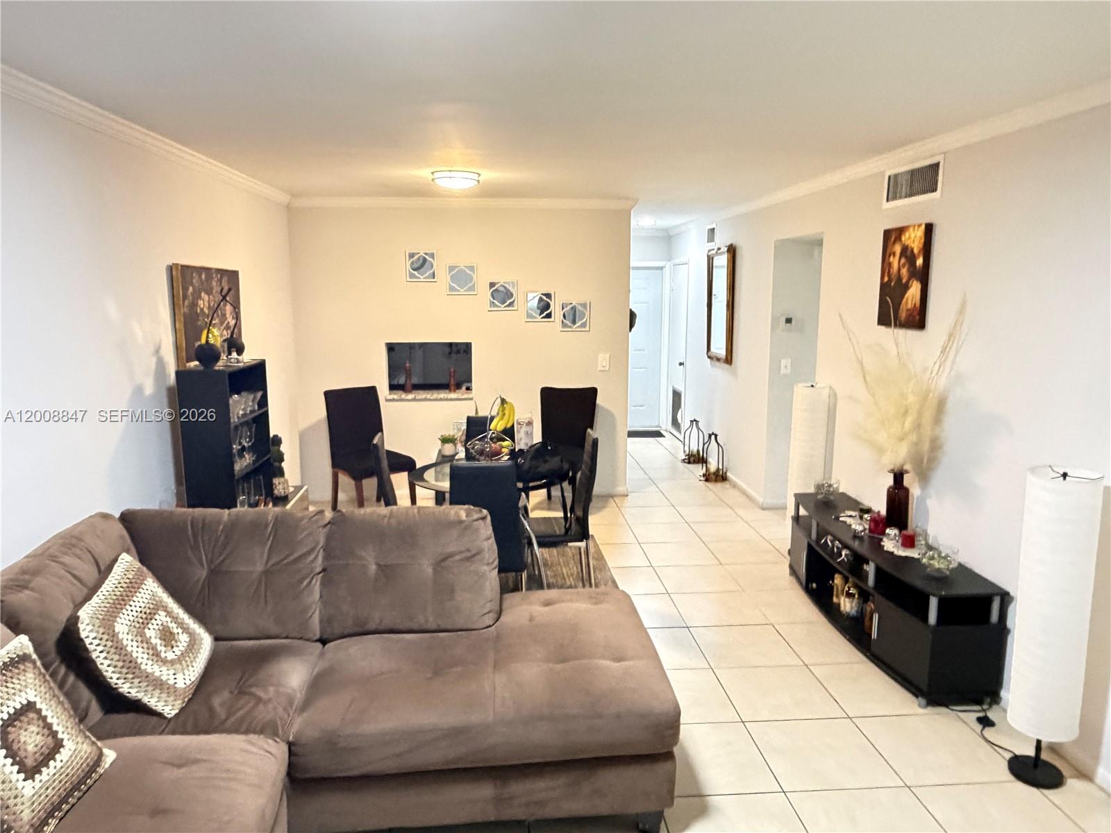 101 Berkley Road, Unit 101 Hollywood, FL 33024 - Photo 13 of 46 Gallery Image 13
