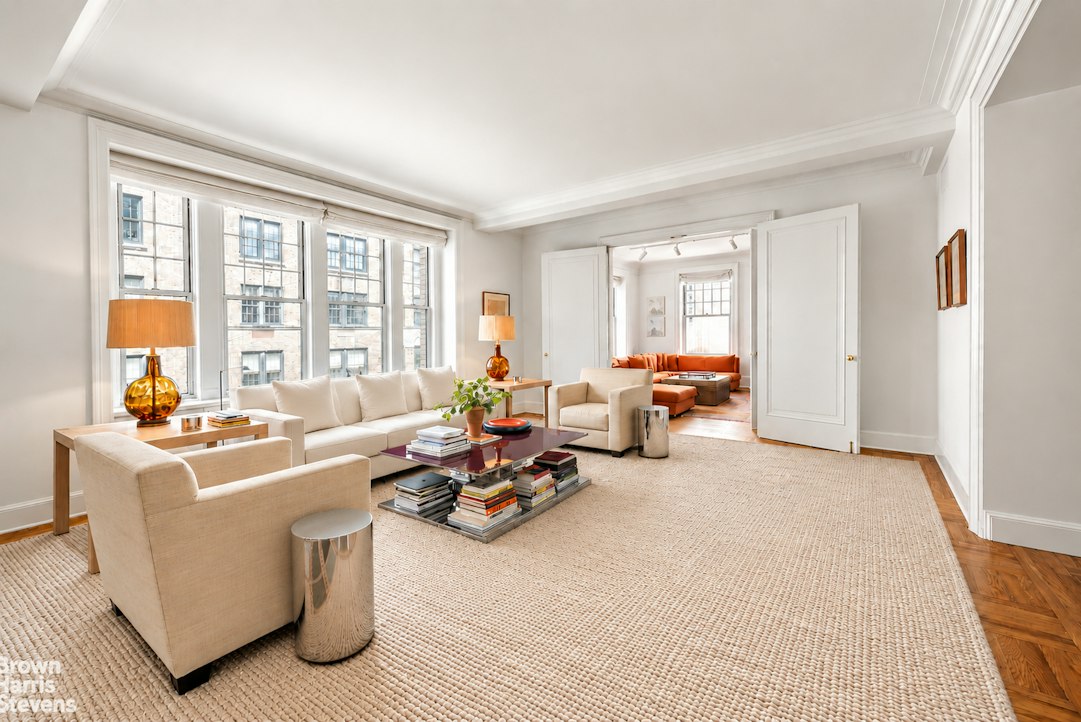 875 Park Avenue, Unit 9A Manhattan, NY 10075 - Photo 4 of 14 Gallery Image 4