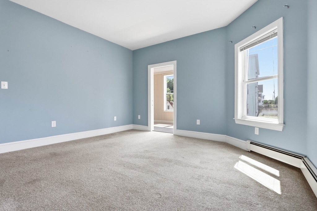 94 Summit Street, Unit 2 Clinton, MA 01510 - Photo 14 of 29