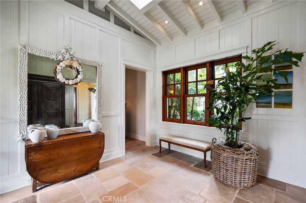 212 The Strand Manhattan Beach, CA 90266 - Photo 4 of 75