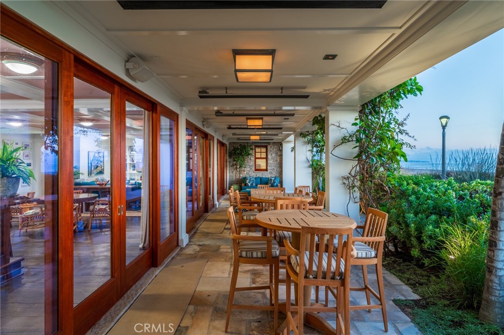 212 The Strand Manhattan Beach, CA 90266 - Photo 69 of 75 a view of an outdoor space