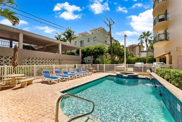 $644,900 | 3210 Northeast 5th Street, Unit 203, Pompano Beach, FL 33062