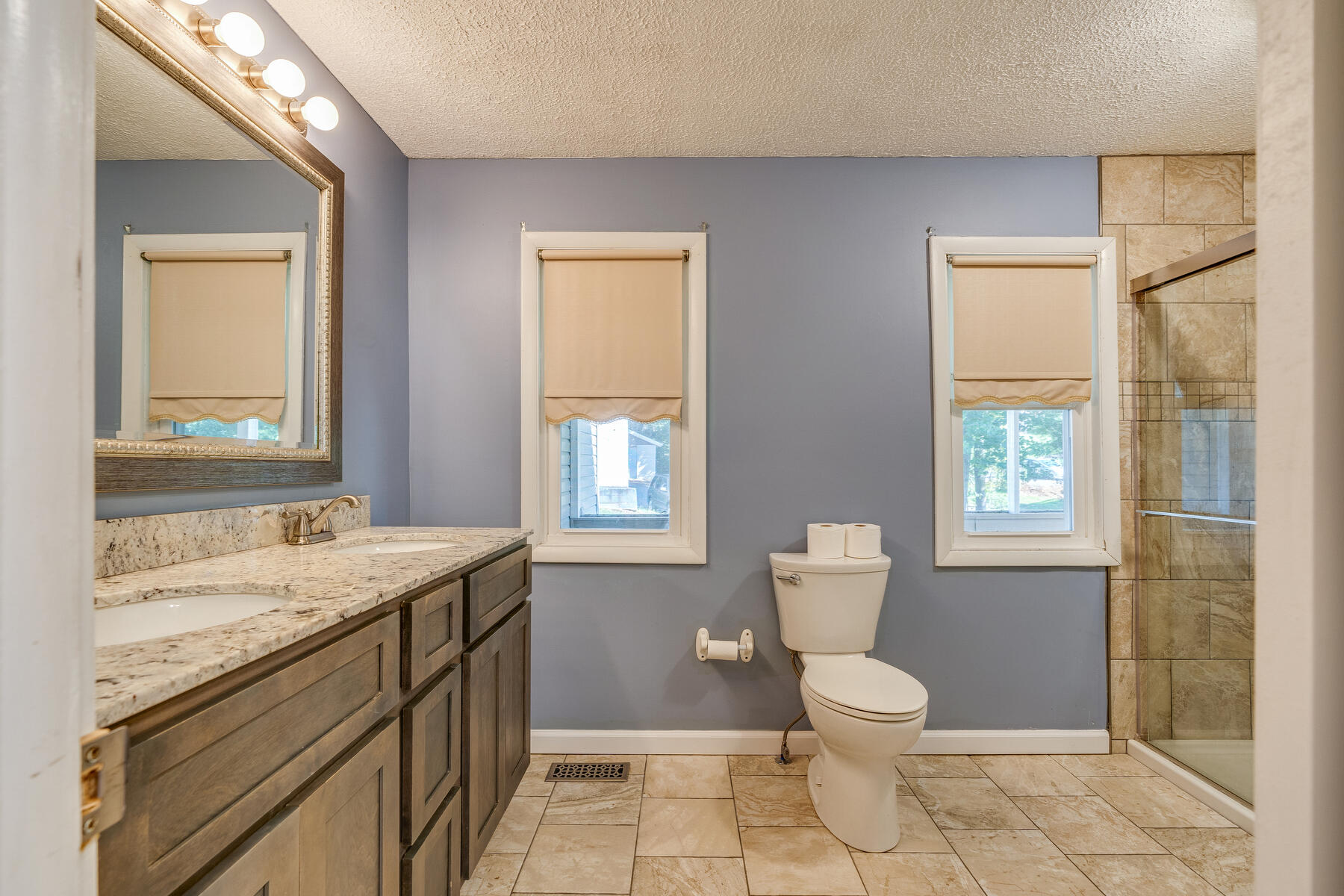 107 Paul Peters Road Elizabethton, TN 37643 - Photo 14 of 44 014