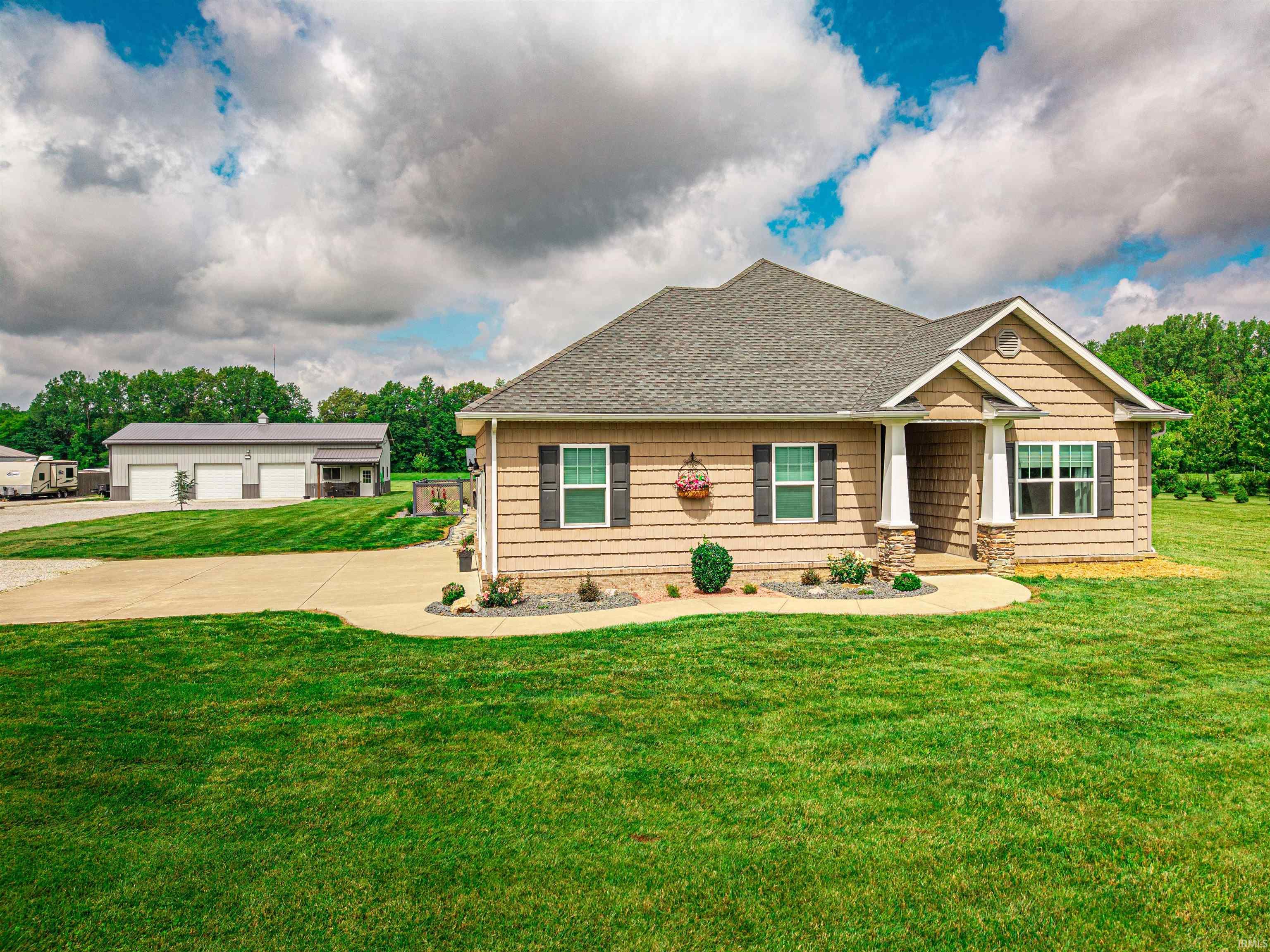 3133 South Pigeon Valley Road Boonville, IN 47601 - Photo 1 of 36