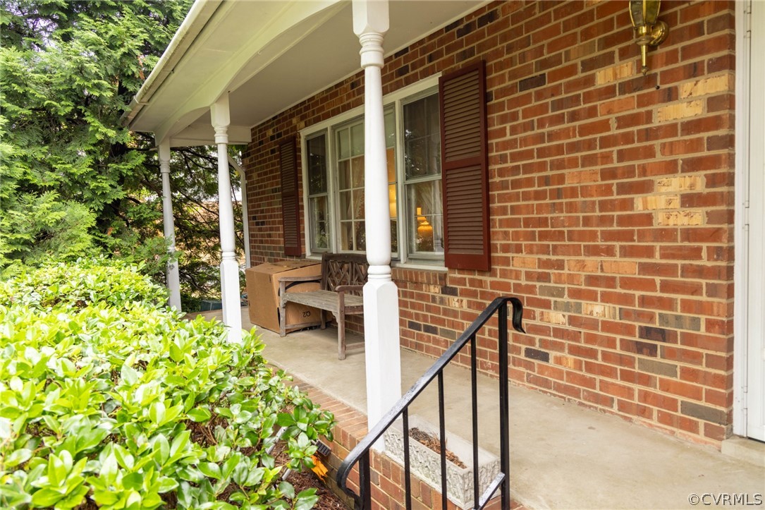 7923 Chowning Road Richmond, VA 23294 - Photo 3 of 27 Gallery Image 3