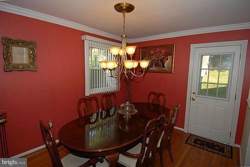 12511 Barbara Road Silver Spring, MD 20906 - Photo 4 of 10 Dining Room