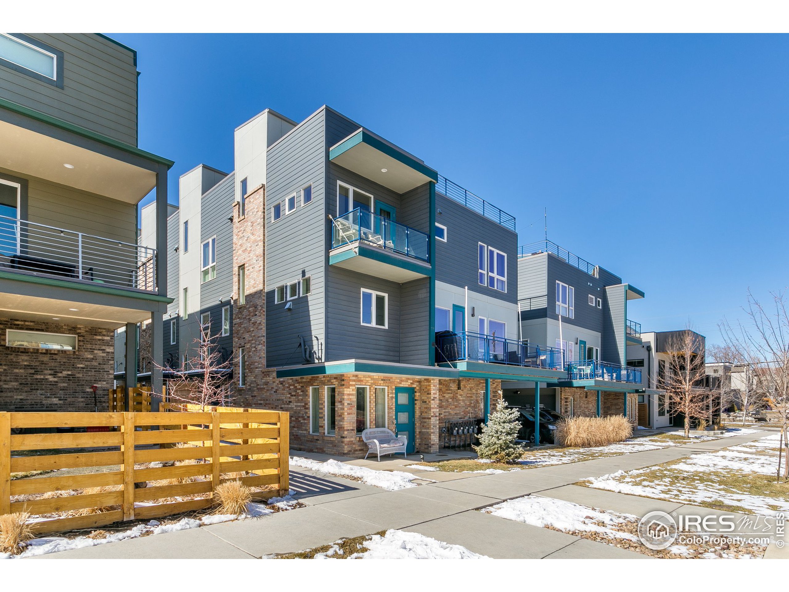 1925 Hooker Street Denver, CO 80204 - Photo 1 of 31