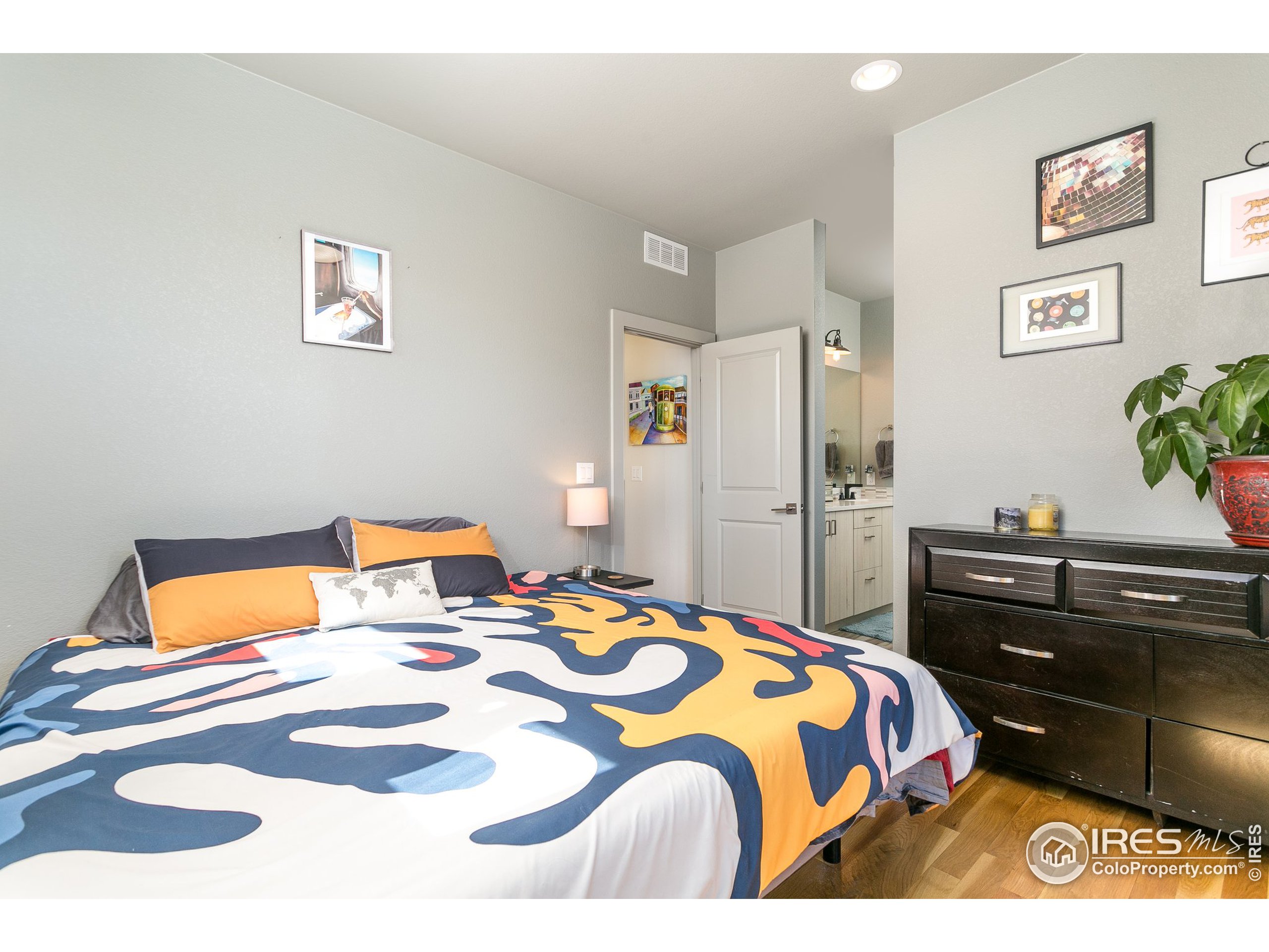 1925 Hooker Street Denver, CO 80204 - Photo 19 of 31