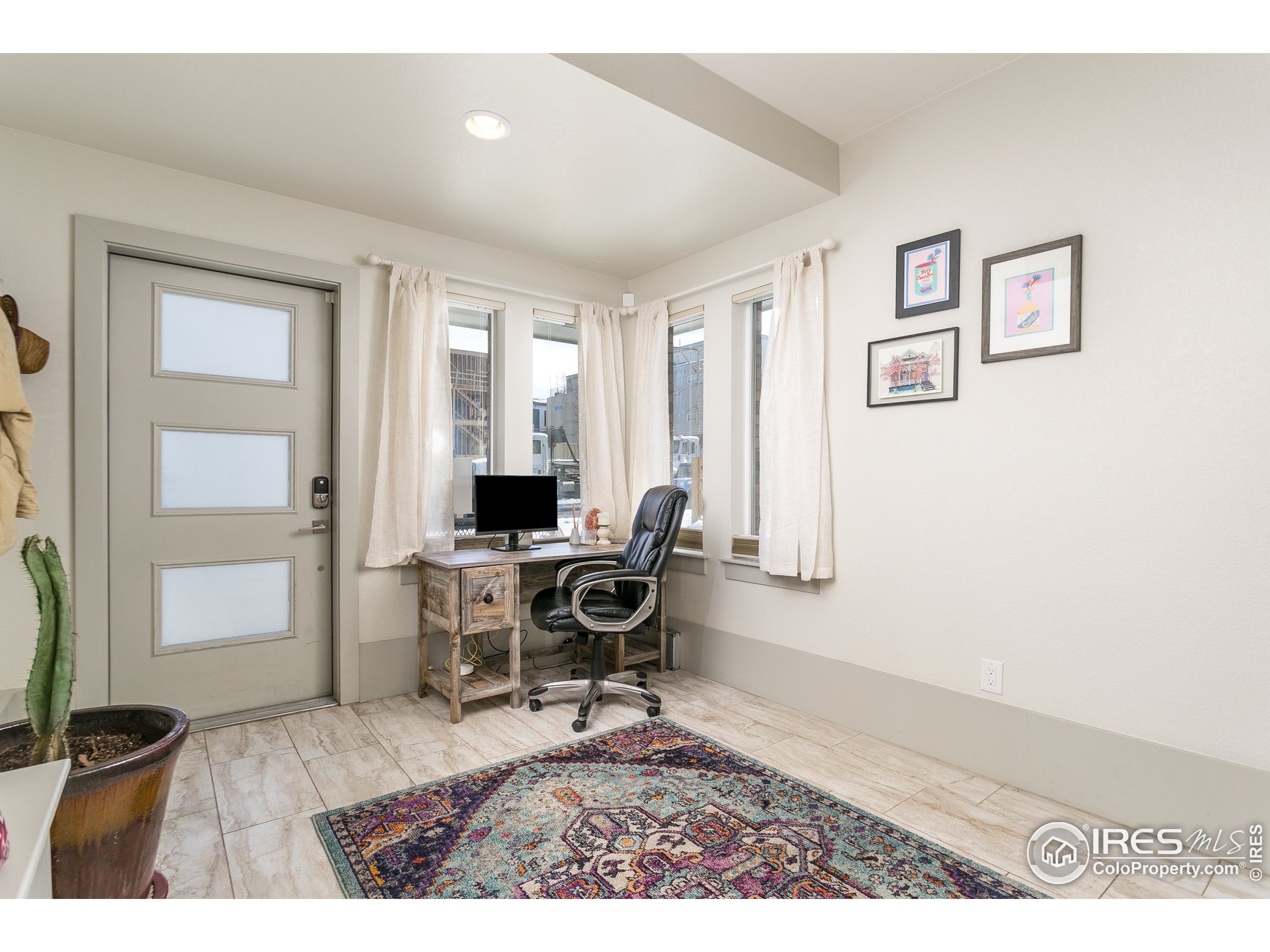 1925 Hooker Street Denver, CO 80204 - Photo 4 of 31