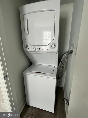 $1,750 | 37 Bridge Street, Unit 203, Phoenixville, PA 19460