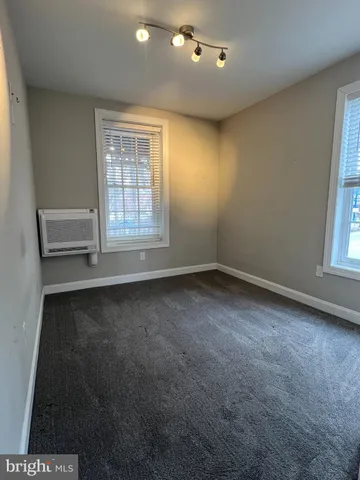 $1,750 | 37 Bridge Street, Unit 203, Phoenixville, PA 19460