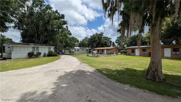 $1,399,900 | 4232 Trails End, Lorida, FL 33857