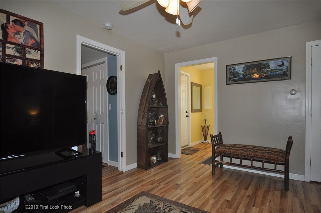 195 Arnold Road Coventry, RI 02816 - Photo 15 of 25